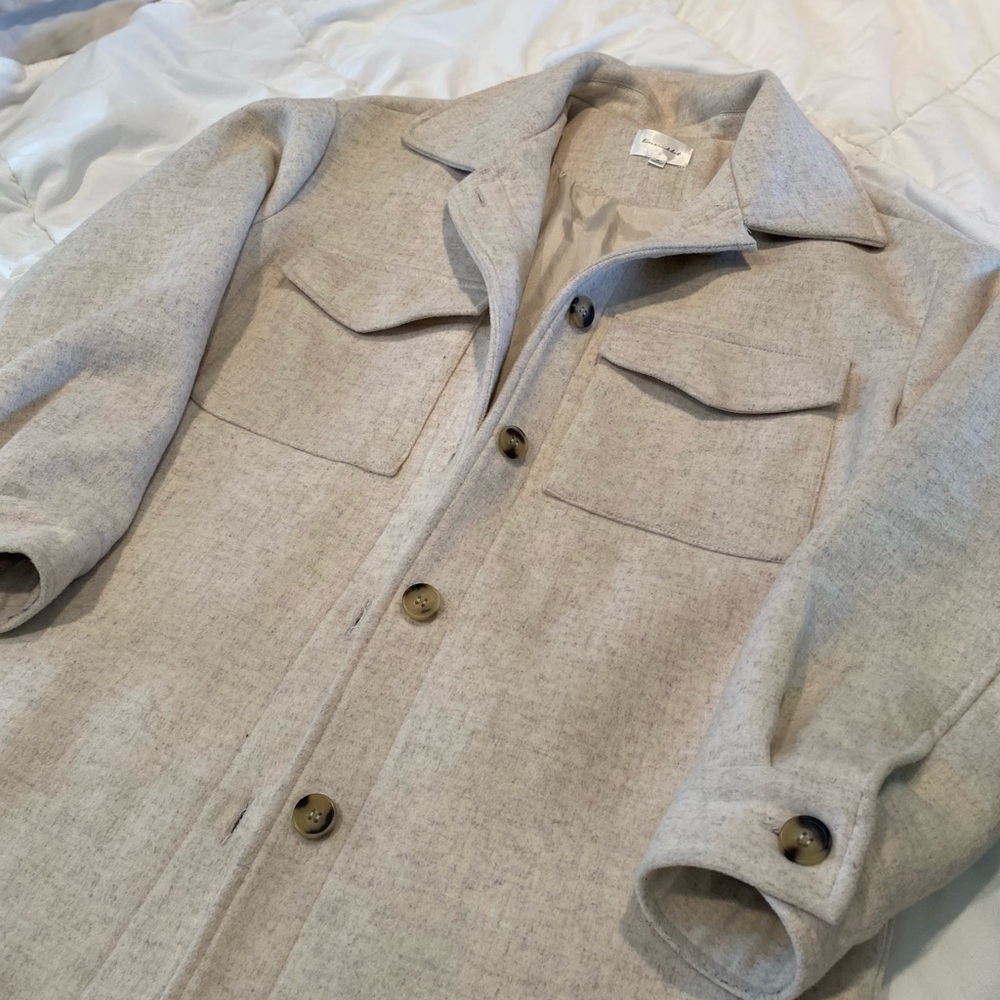 Line&Dot Heavy Shacket